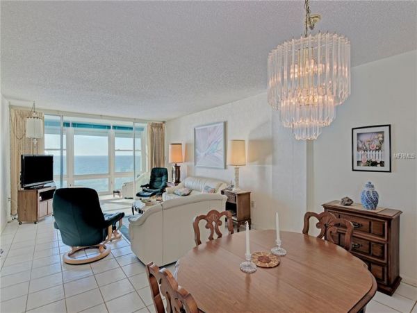 On Beach Holmes Beach Vacation Condo Gulf Views